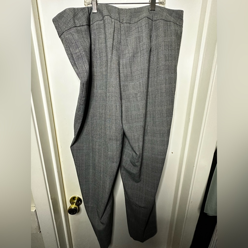 Gray pattern pants - Picture 4 of 4